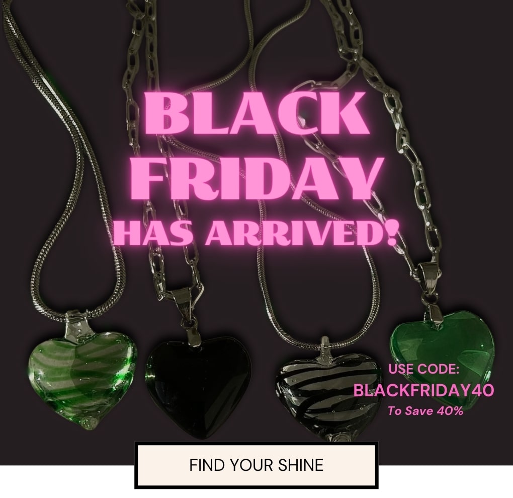  P * USE CODE: A - BLLACKFRIDAY40 7 N A To Save 40% 